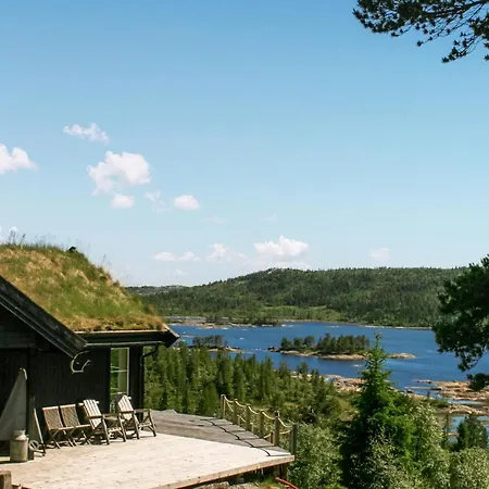 3 Bedroom Amazing In Nissedal Holiday home